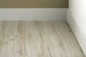 Rodapés piso laminado